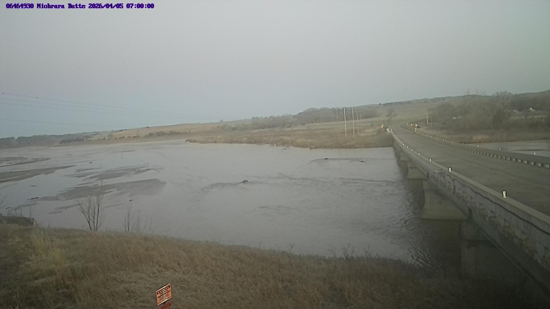 Streamgage camera at station 06464930