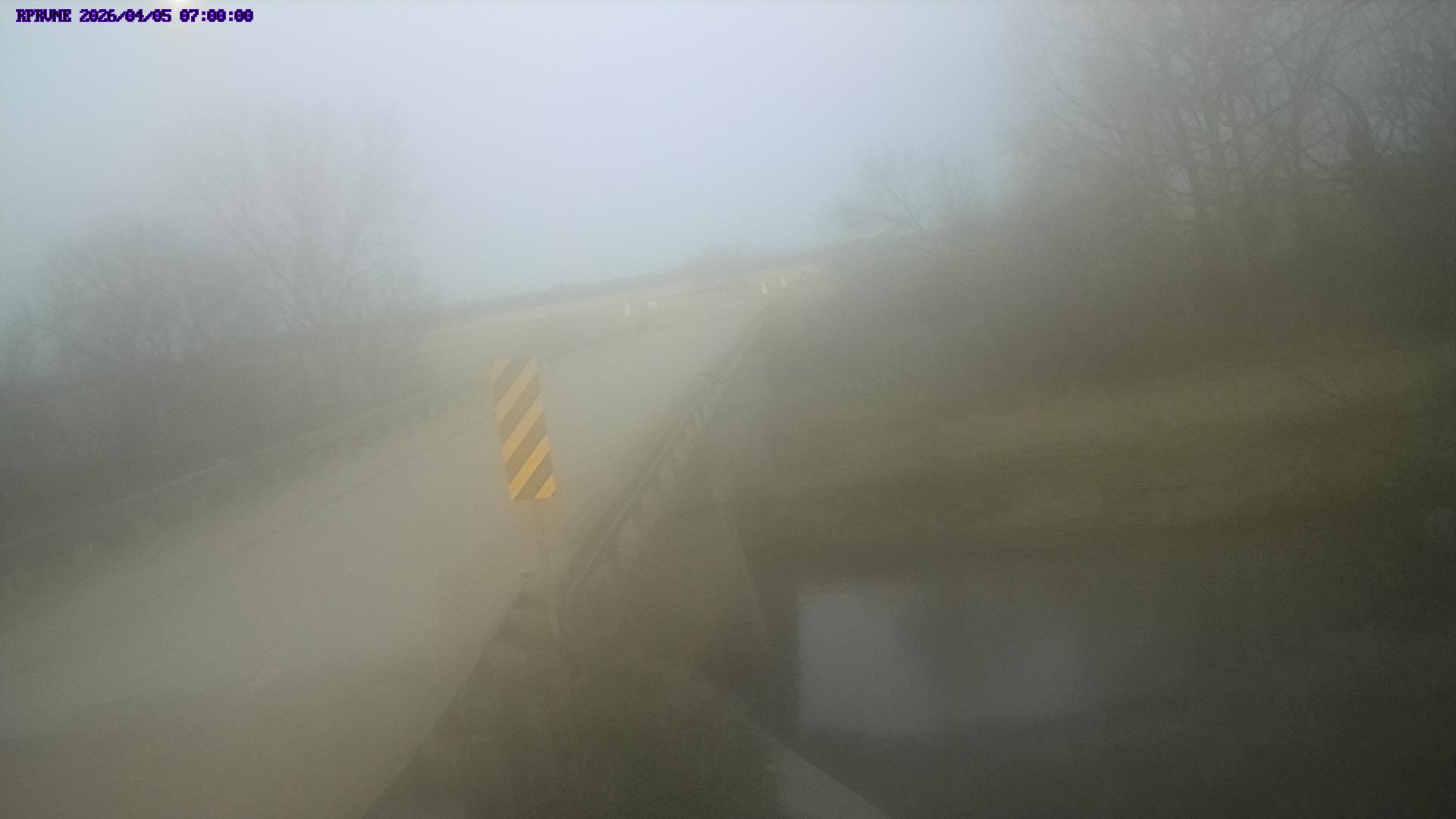 Streamgage camera at station 06851090